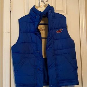 Hollister vest